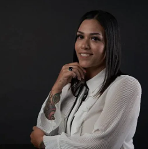 Isabel Cruz